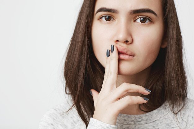 سبب تغير لون الشفايف إلى الأسود