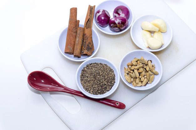 اكتشفوا السعرات الحرارية والقيم الغذائية لل توابل، بذور اليانسون