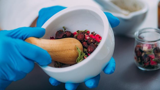 طرق علاج البواسير بالأعشاب وبطرق أخرى