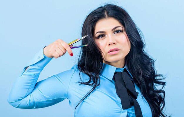 حلاقة الوجه بالشفرة للنساء: معلومات تهمك