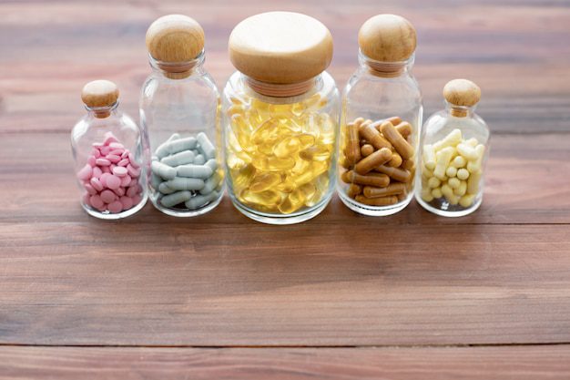 9 مكملات غذائية وأدوية لا تخلطها سوية