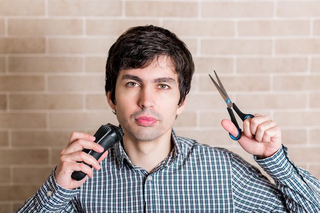 الطريقة الصحيحة للحلاقة بالشفرة